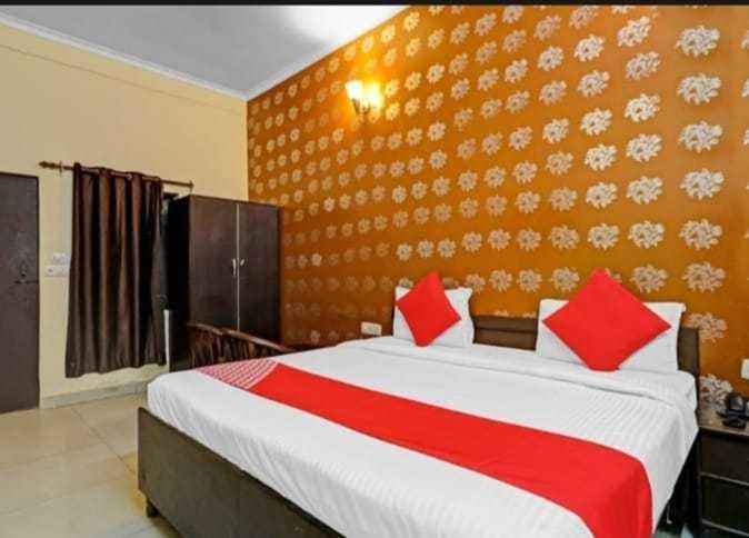 Super Hotel O Global Нью-Делі Екстер'єр фото