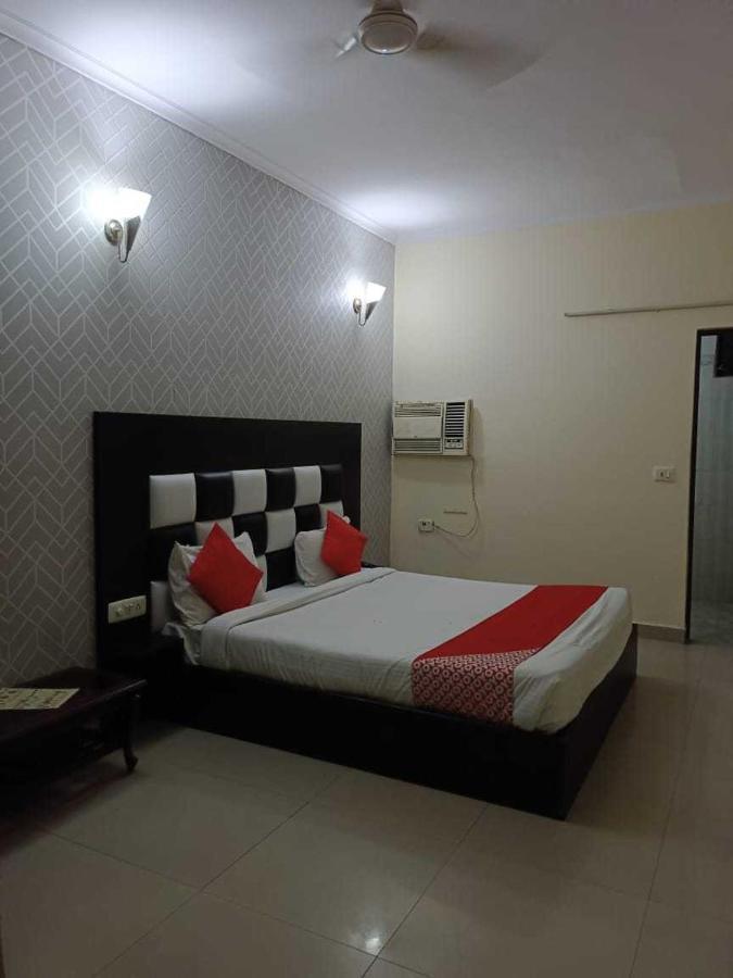 Super Hotel O Global Нью-Делі Екстер'єр фото
