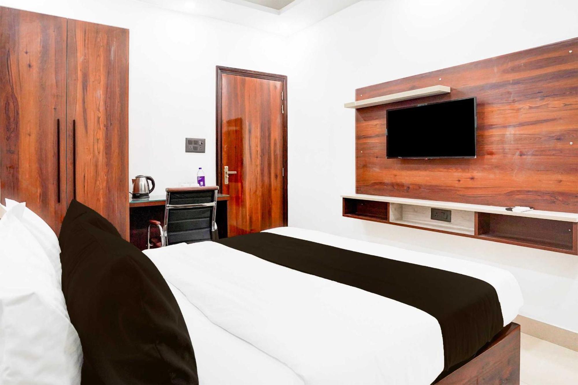 Super Hotel O Global Нью-Делі Екстер'єр фото